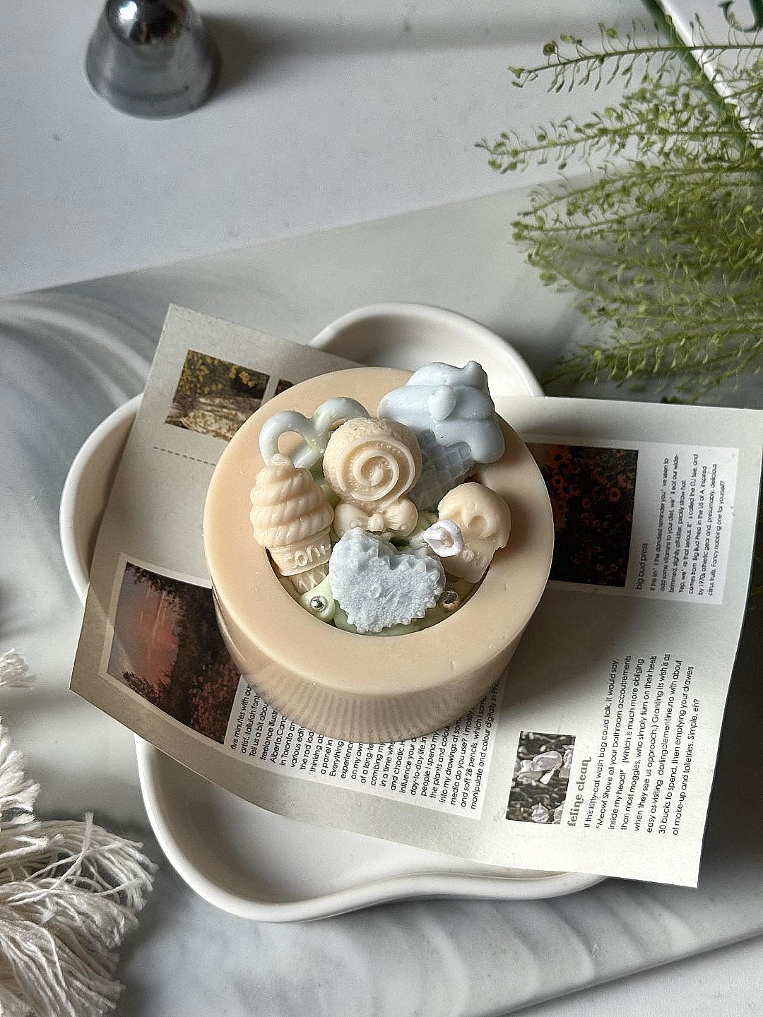 Creative caramel cake scented candles suitable for bedroom bathroom decoration party, desktop shooting props to send good friends birthday gifts